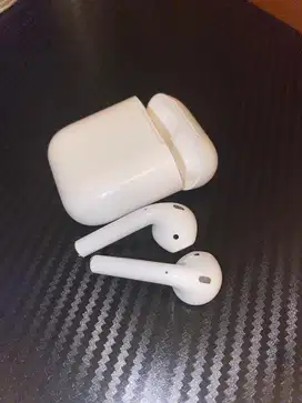 Apple Airpod Gen 1