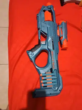mainan merk NERF