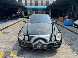 Mercedes-Benz W211 E280 V6 (2009)