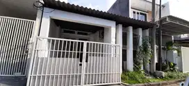 1,4 M dijual rmh puri asri pakuwon city