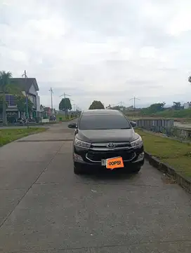 Toyota Kijang Innova V 2020