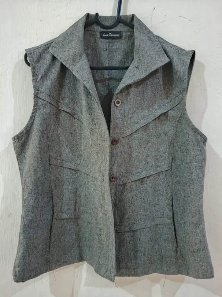 Vest cewek/outter wanita/preloved vest dan outter branded murmer