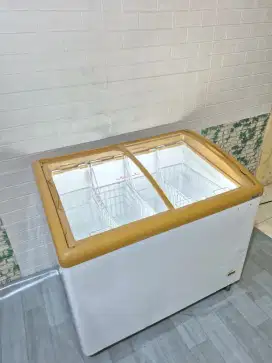 FREEZER HIRON 260L ORI MULUS FULL KERANJANG