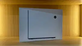 MACBOOK AIR M2 BRAND NEW