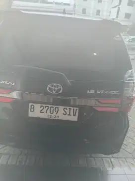Avanza Veloz matic Terawat B Jakarta Selatan