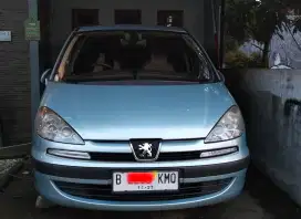 Peugeot 807 tahun 2003  plat Bekasi kota