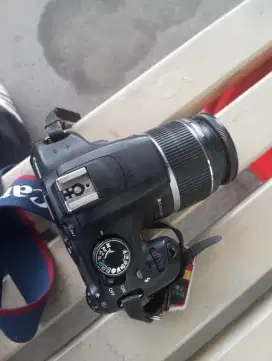 Kamera DSLR CANON 1200D