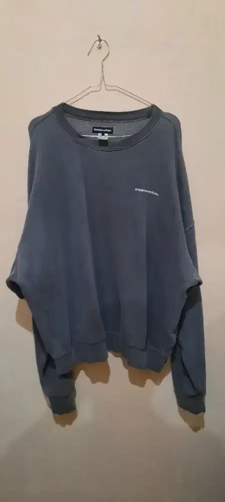 This Is Never That International Spell out oversized Crewneck