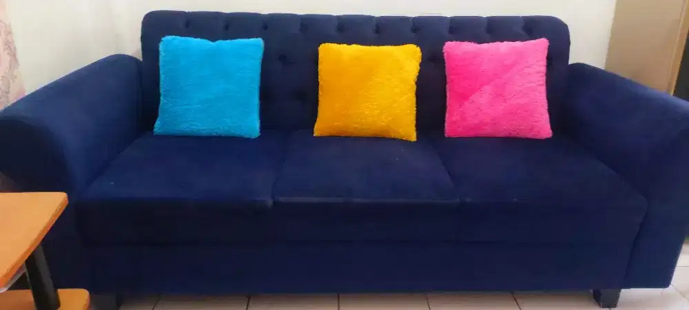 Sofa bludru 3 seat