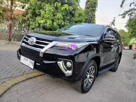 Toyota Fortuner VRZ 2.4 Diesel Matic/At 2016 Kondisi Sangat Bagus