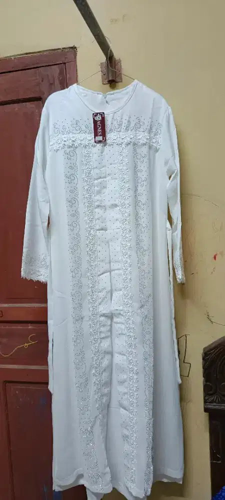 Abaya Putih (nego tipis)