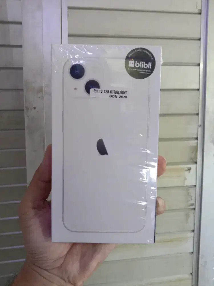 IPhone 13 128GB Putih Garansi Resmi GDN