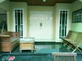 Rumah Nyanan Dan Luas  Siap Huni Di Kelapa Gading