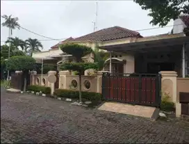 ( DEKAT UNDIP ) RUMAH FURNISH DI PERUM SRONDOL BUMI INDAH SEMARANG