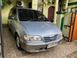 Dijual Hyundai Trajet 2.0 GL8 Cvvt 2005 Manual