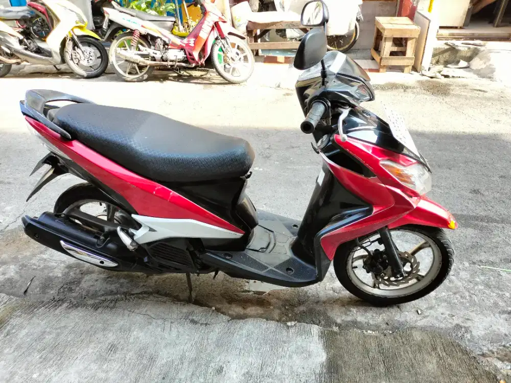 Yamaha Xeon karbu tahun 2010 mesin halus pajak panjang