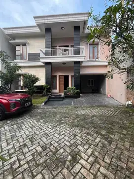 RUMAH POJOK/KULDESAK PURI SRIWEDARI CIBUBUR,MODERN DESIGN,SIAP HUNI