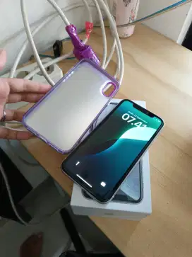 Dijual iPhone XR Ex inter Pemakaian 1 Bulan 64 GB