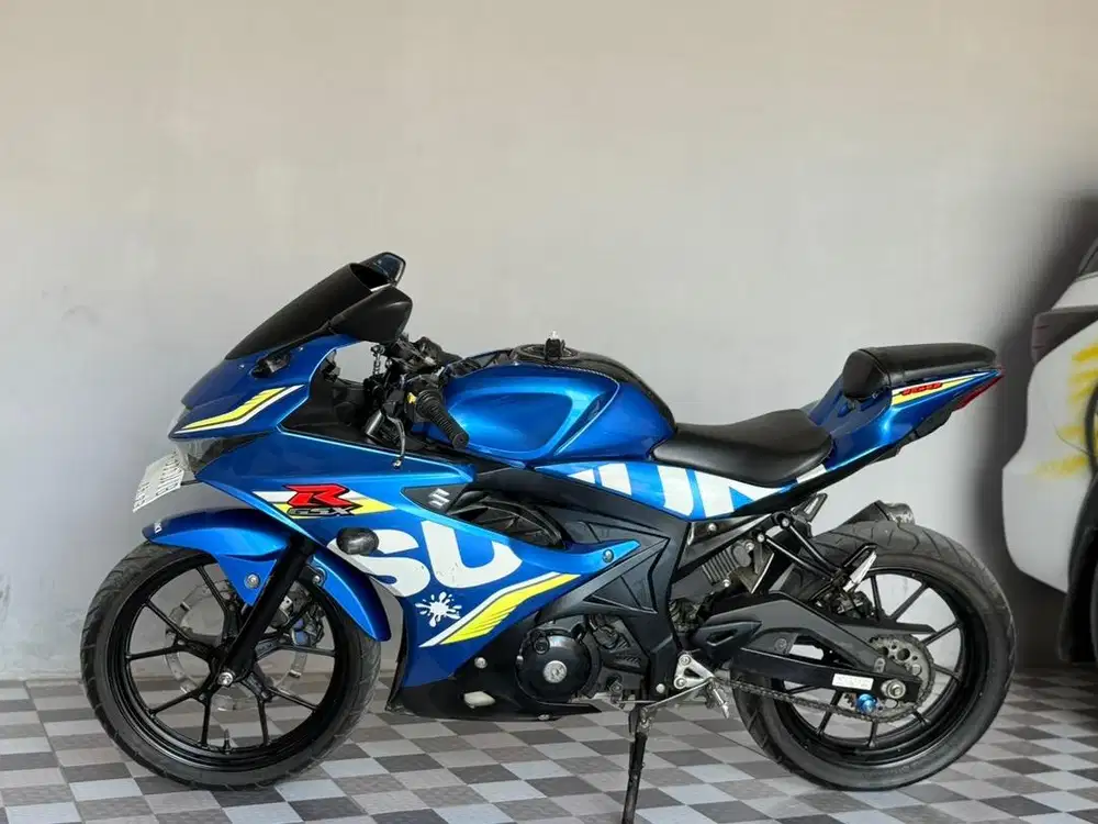 Gsx 2016 plat aa bagus