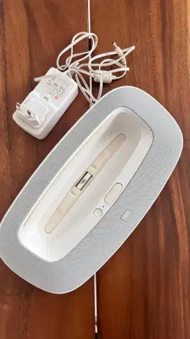 Speker JBL on beat mini ipod/ipad
