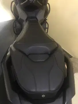 Jok motor,dari bahan mbtech camaro leather seat+busa latex peremium