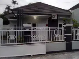 Dijual Cepat, Rumah Siap Huni Trihanggo Gamping, 4 Menit Tugu Jogja