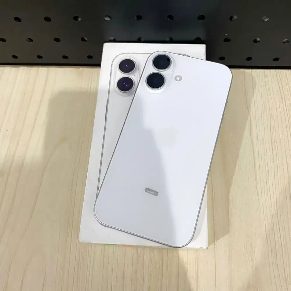 iPhone 16 128GB ibox putih BH 100