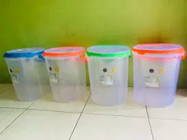Container es aquarium