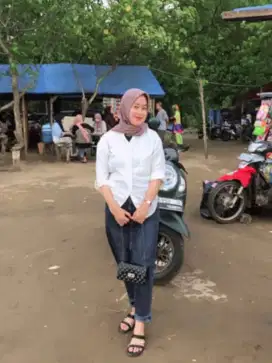 Mencari kerjaan konter/brilink