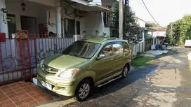 Daihatsu Xenia Family Deluxe 2007