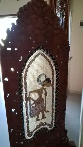 Sekat kayu wayang