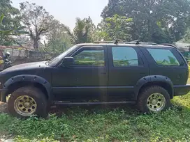 Opel Blazer 2000 Bensin