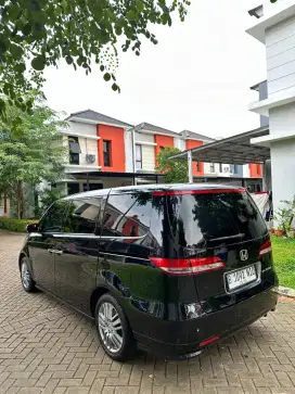 Honda elysion 2.4 matic good condition