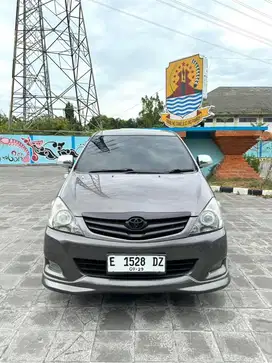 Toyota Innova Diesel 2011