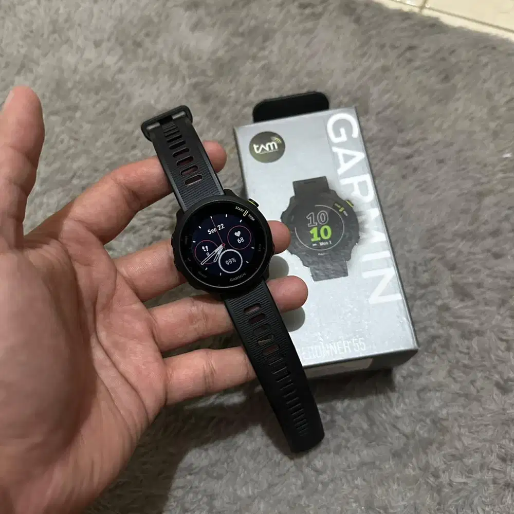 garmin forerunner 55 like new