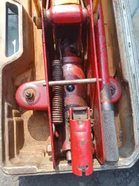 Dijual aja dongkrak buaya