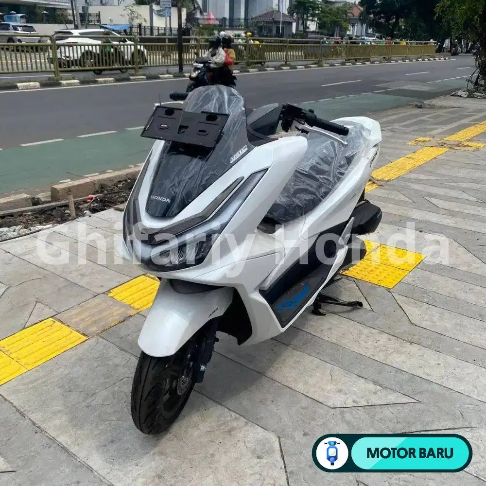 [Motor Baru] Honda Pcx 160 Cbs Putih - Ready Stock