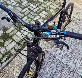 Sepeda MTB Hybrid GIANT ATX Pro