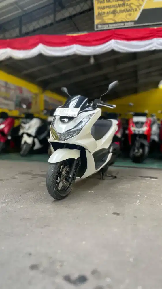 HONDA PCX 160 CBS 2023 LOW KM