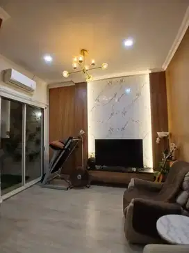 Rumah 2 Lantai The Springs Flamingo Gading Serpong BSD City Banten E