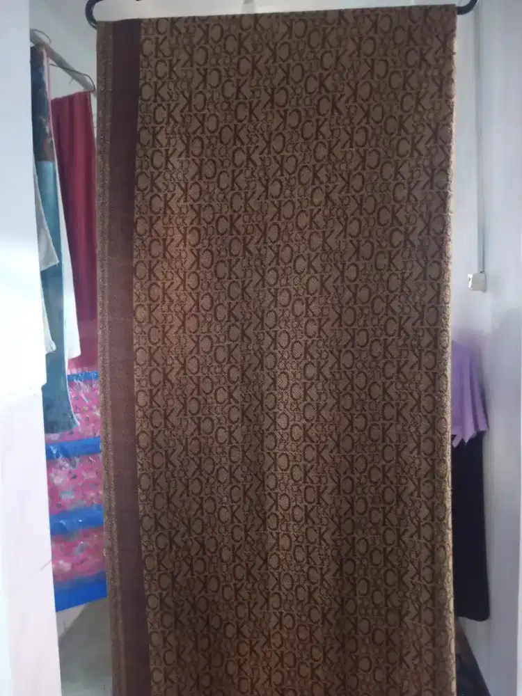 Dijual cepat Syall wanita Burberry n CK