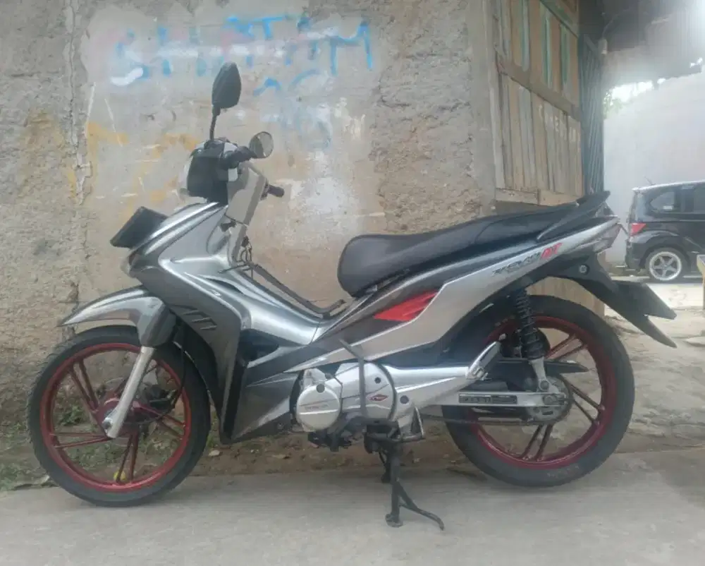 Honda Revo Techno AT 2010 Jual BT TT