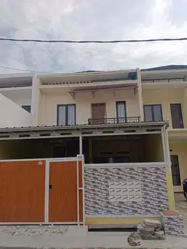 Rumah dijual cepat harga terjangkau dekat pintu tol dan stasiun