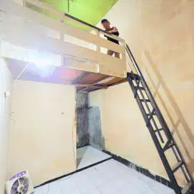 Kontrakan dng Kmr Tidur di Lantai Mezzanin d gang Darma Wanita RwBuaya