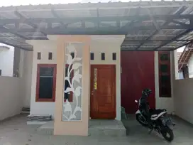 Rumah Dijual Utara Pasar Niten Jalan Bantul 500Jt-an Shm Ber-Imb