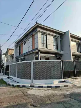 Rumah Hook Baru Gress Baruk - MERR