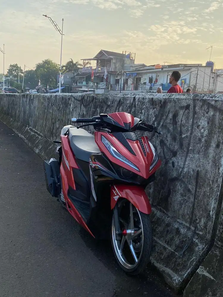 Vario gen 2 tahun 2023 regist 2024