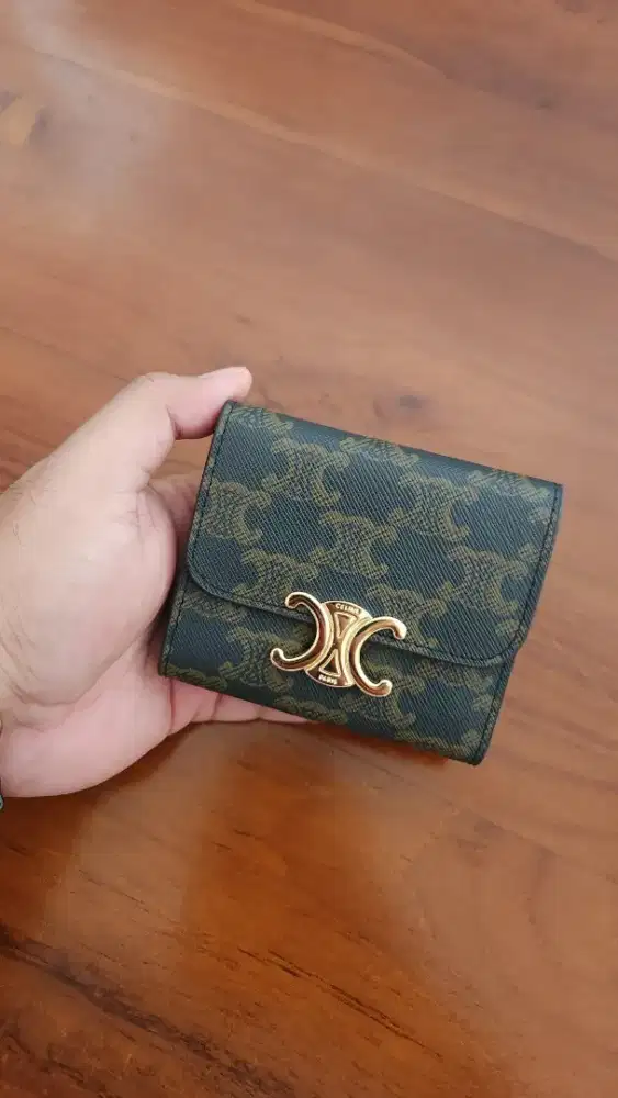 Dompet Celine Triomphe Ori ex Collete De Luxe