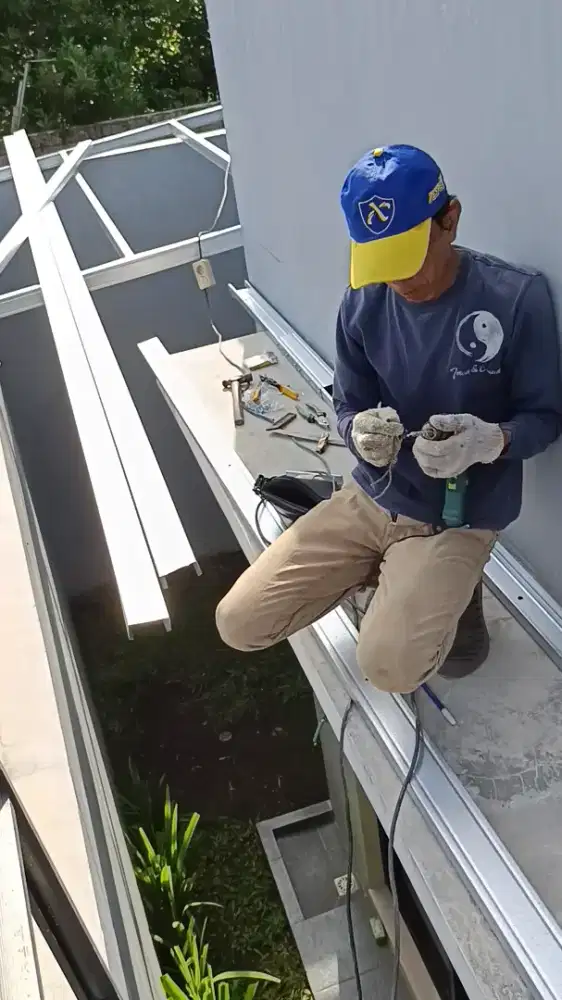 Perbaikan pintu pagar kanopi dll