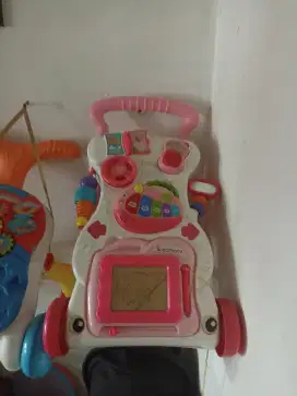 Sugar baby push walker